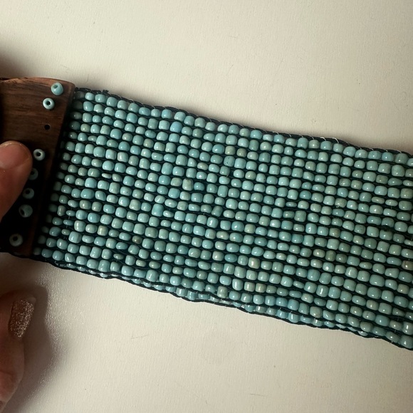 Handmade Bohemian Elastic Hippie EthicallyMade Wooden Closure Stretchy Bead Belt - Picture 7 of 12